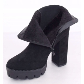 Mustat saappaat alustalla Jodhpur -saappaat DA30P musta 2