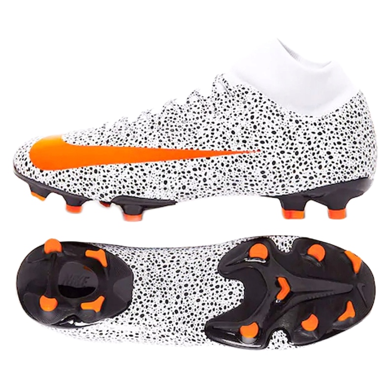 Nike Mercurial Superfly 7 Academy CR7 FG / MG Jr CV3182-180 jalkapallokengät valkoinen 6 Nike Mercurial Superfly 7 Academy CR7 FG / MG Jr CV3182-180 jalkapallokengät valkoinen 6