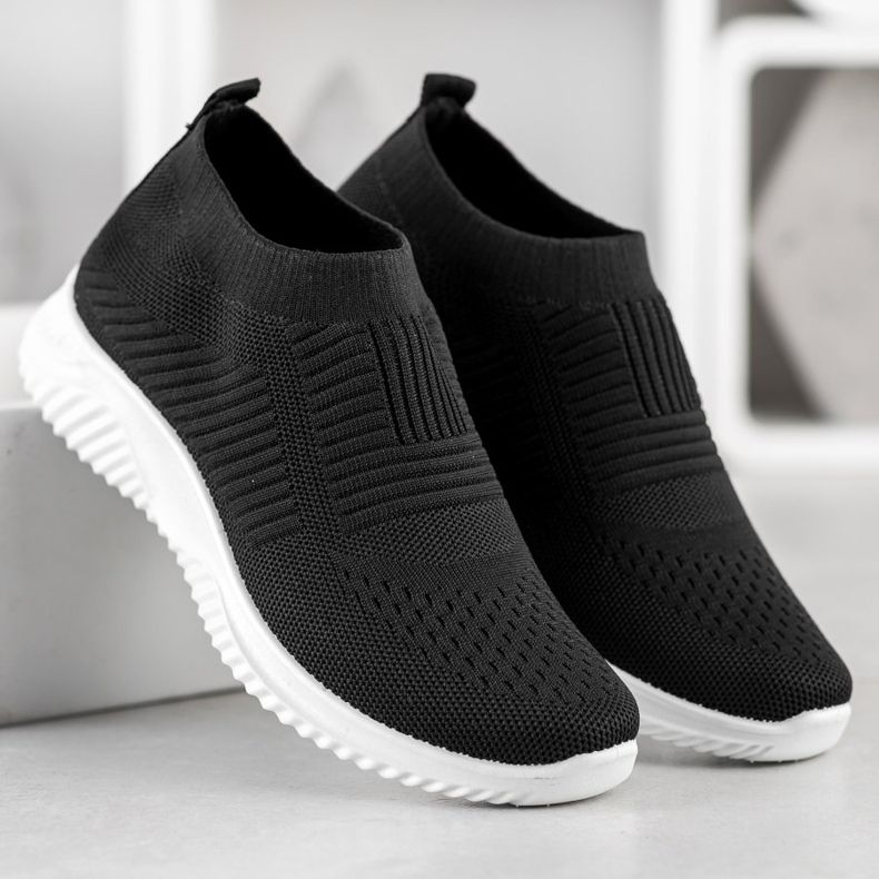 Goodin Mustat urheilukengät 1