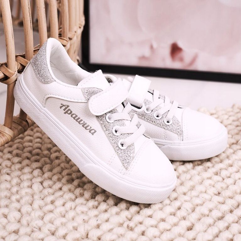 Apawwa Lasten lenkkarit, joissa Brocade valkoinen ja hopea Camila 2