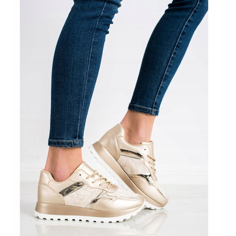 Bestelle Tyylikkäät lenkkarit beige 2