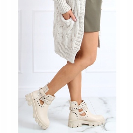 Saappaat, joissa nastat beige NC1127 Beige 1