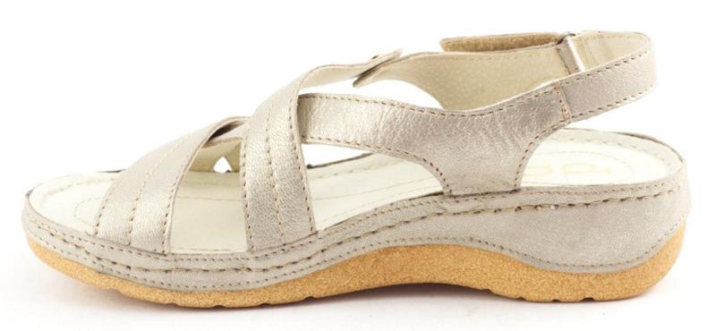 Dolce Pietro 2014 naisten kultaiset sandaalit kultainen 2