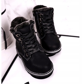 Lastenperävaunut eristetty Fur Black Luke musta 2