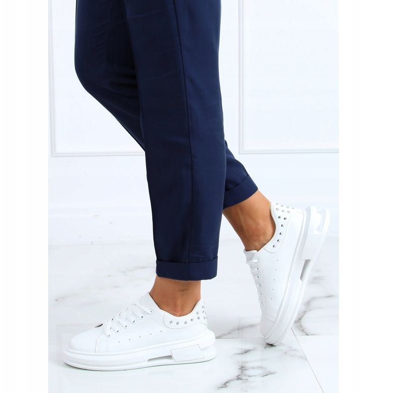 Valkoiset naisten lenkkarit SC36 White valkoinen 2