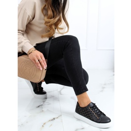 Mustat naisten lenkkarit nastoilla LA124P Musta 2