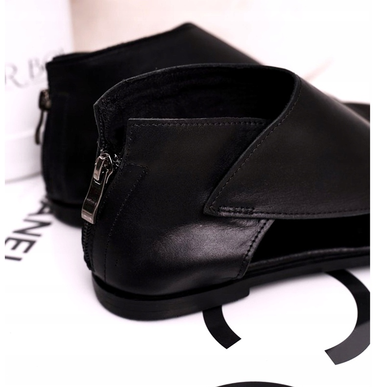 Nicole Naisten litteät nahkasandaalit, musta Natalie 2