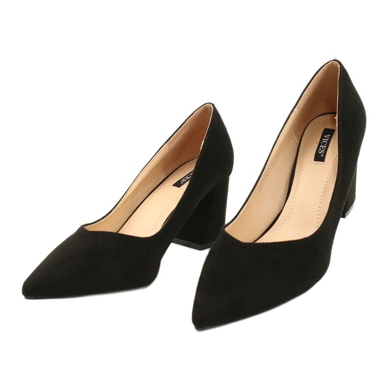 Vices 1592-38-musta 3