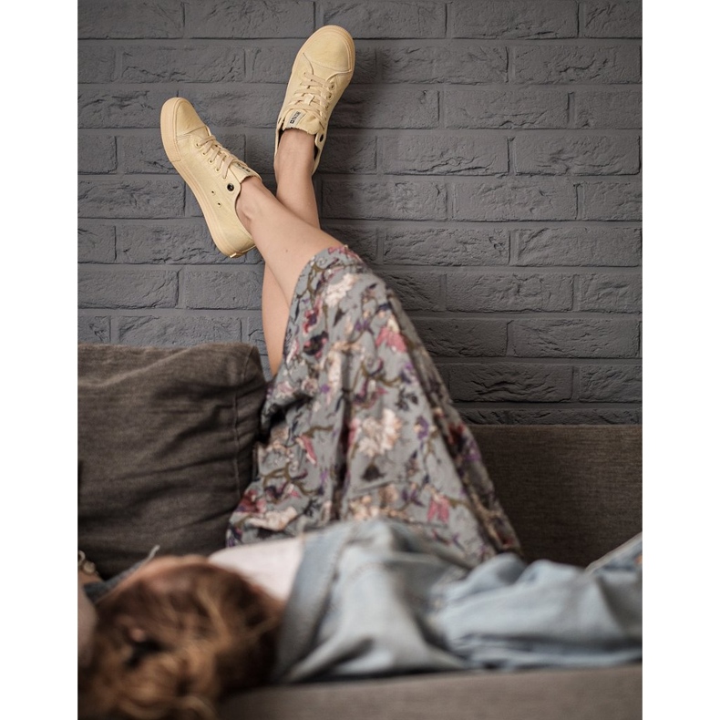 Naisten lenkkarit Big Star Yellow DD274441 keltainen 1