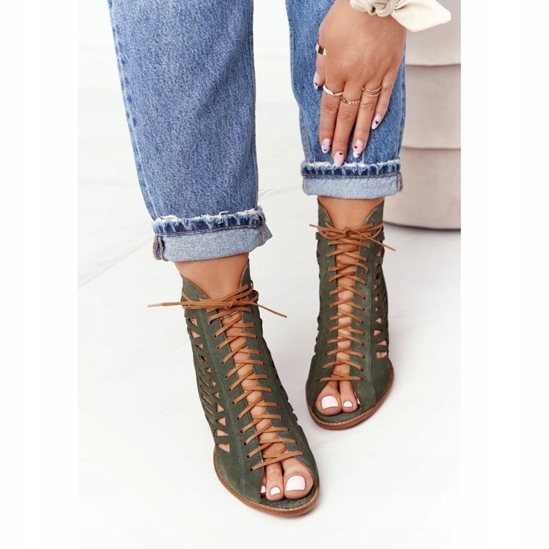 Naisten mokkanahka Maciejka vihreät saappaat 04040-09 beige 1