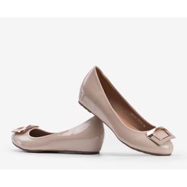 Beige kiilakorkoiset kengät Lillie 1