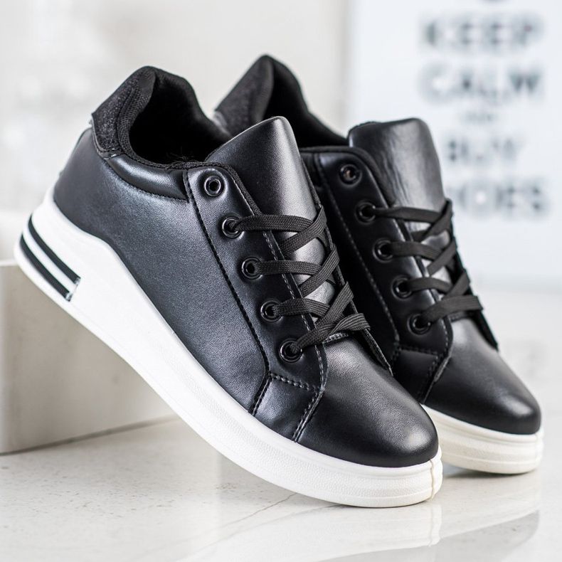 Diamantique Kiiltävät lenkkarit musta 1