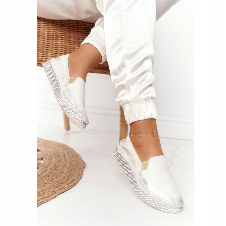 Naisten Brogues Maciejka Nahka Slip-on Gold 03512-25 kultainen 1