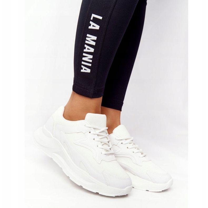 FB2 Naisten lenkkarit suurella pohjalla, valkoinen harha 1