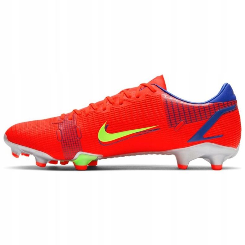 Nike Mercurial Vapor 14 Academy FG / MG M CU5691 600 jalkapallokengät punainen appelsiinit ja punaiset 1
