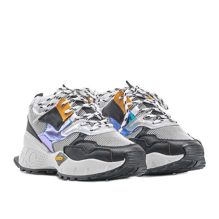 Mustat Holly -lenkkarit valkoinen 1