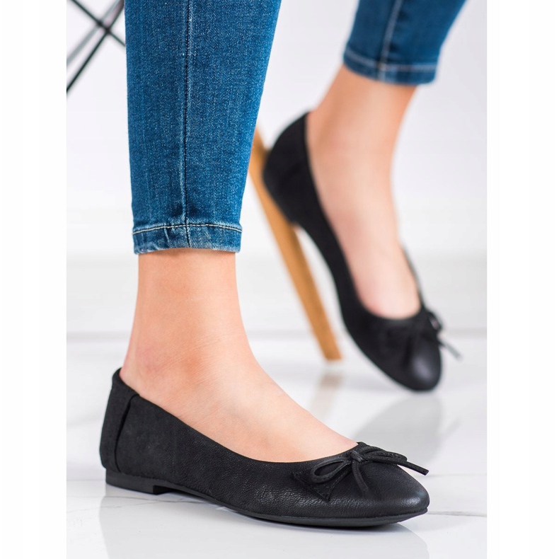 SHELOVET Klassinen ballerina jousella musta 1