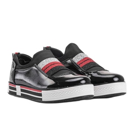 Mustat patentoidut Jayde -lenkkarit 1