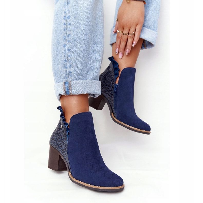 Naisten nahkakengät korkokenkällä Maciejka Navy blue 04833-17 laivastonsininen 2