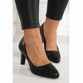 PJ1 Klassiset mustat Eleanor -pumput baarissa 3