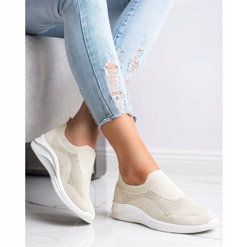 Ideal Shoes Beige Urheilu Slipons ruskea 2