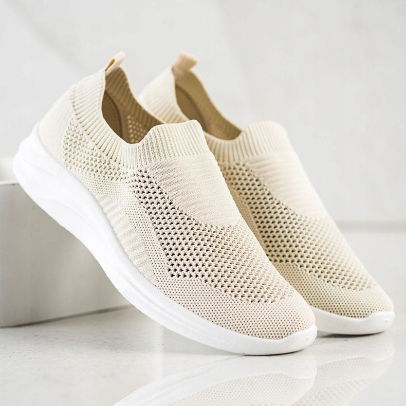 Ideal Shoes Beige Urheilu Slipons ruskea 1