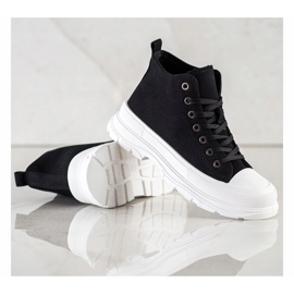 SHELOVET Korkeat lenkkarit lavalla musta 2