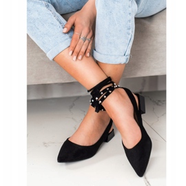 Seastar Pumput koristeellisella sidonnalla musta 2