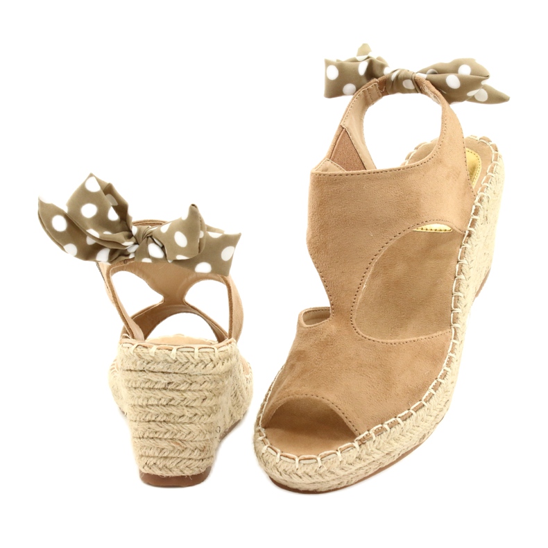 Naisten beige Espadrille-sandaalit, joissa on keula Jezzi 21SD98-3593 2