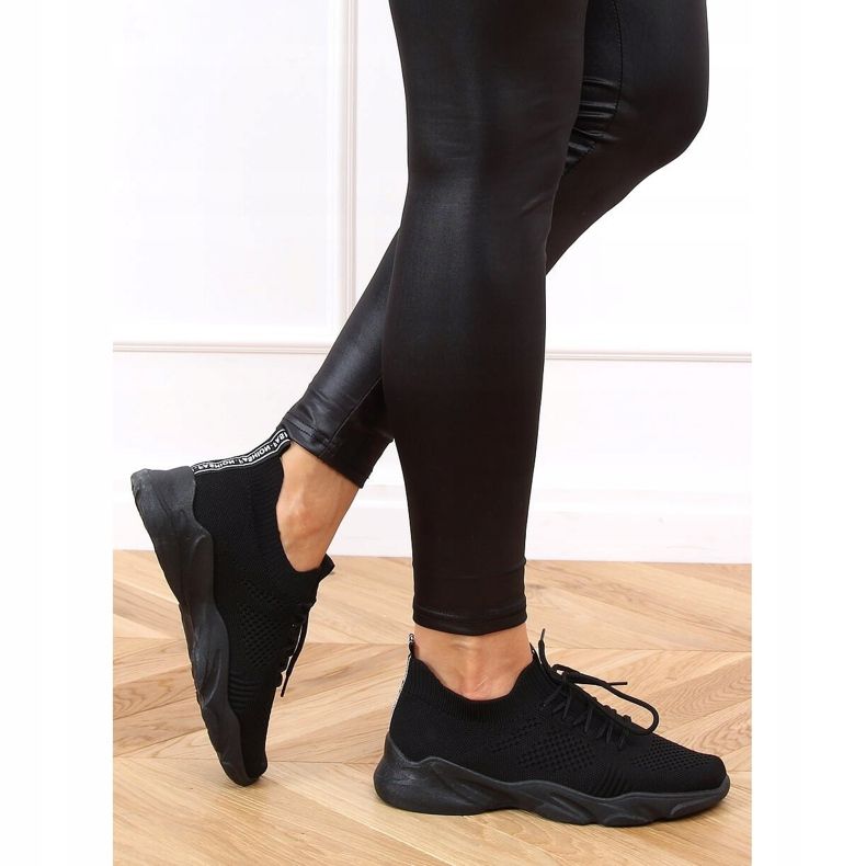 Mustat FF-10 mustat sukat urheilukengät 1