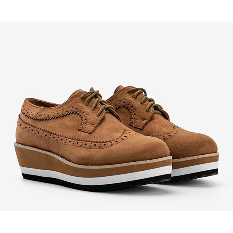 Ruskeat mokkanahkaiset kengät, joissa on korkea Camryn -pohja 1