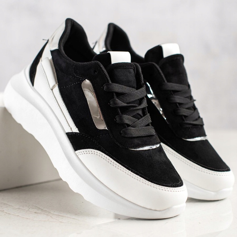 SHELOVET Tyylikkäät mokkanahkatossut valkoinen musta 1