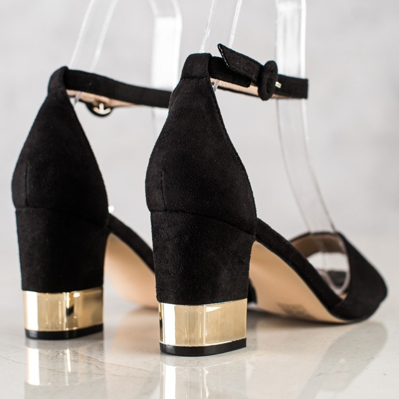 Filippo Sandaalit koristeellisella kantapäällä musta 1