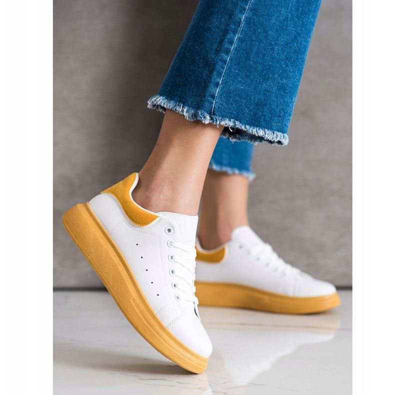 SHELOVET Lenkkarit keltaisella alustalla valkoinen keltainen 1