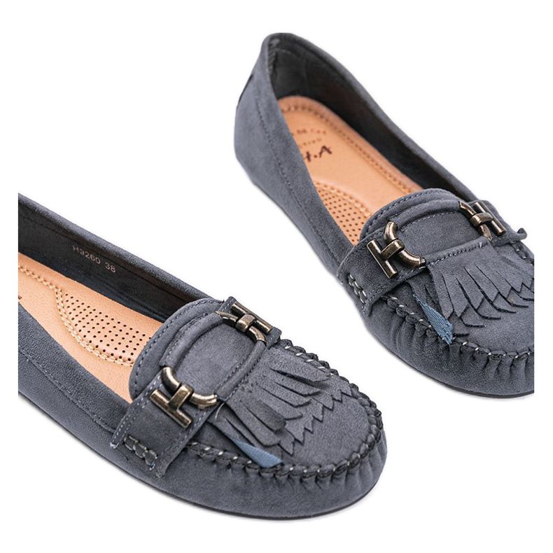 Harmaat ekologiset mokkanahkat Maiasta 1