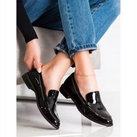 Sergio Leonen lakatut mokkasiinit musta 1