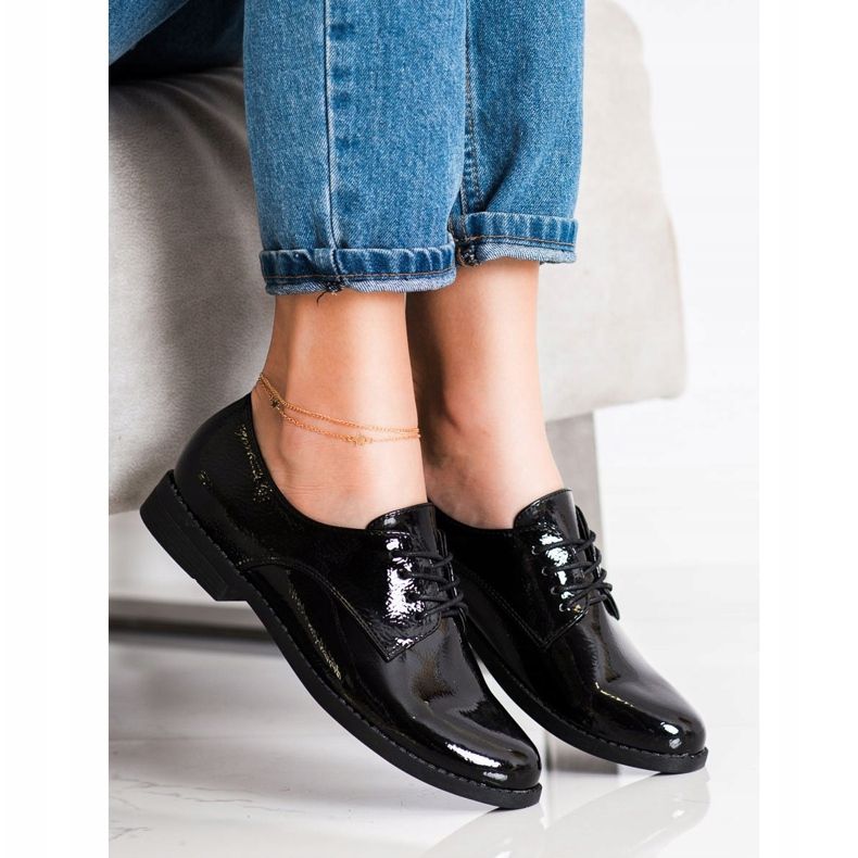 SHELOVET Klassiset nauhakengät musta 2