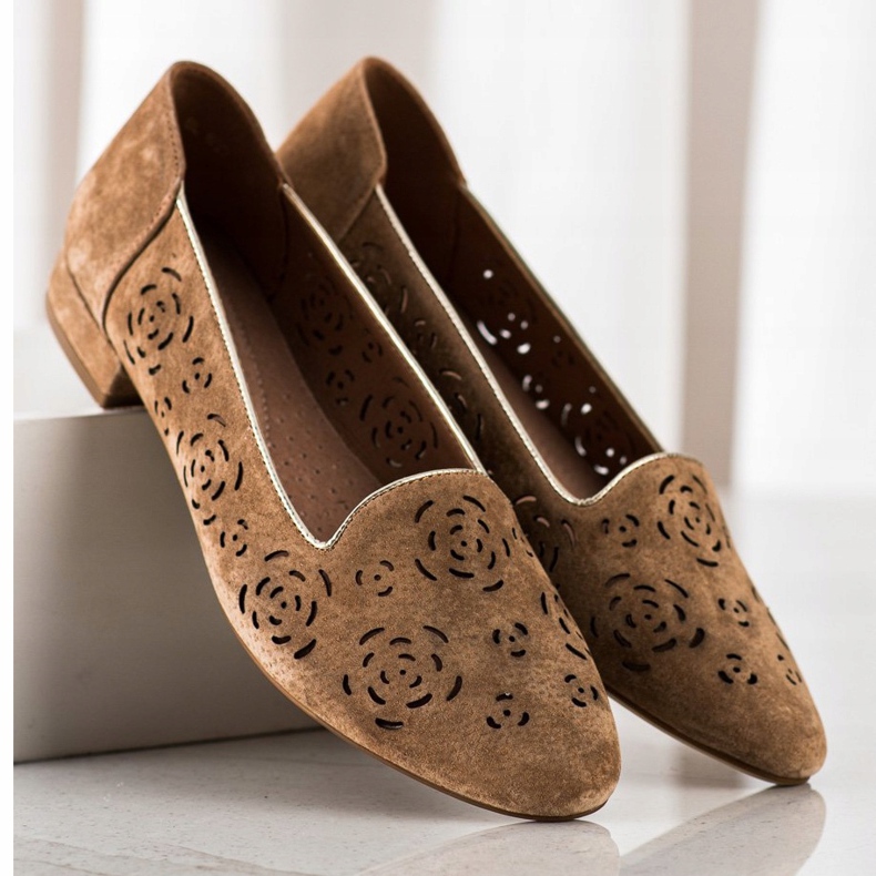 Nahkapumput ruusuilla Sergio Leone ruskea 1