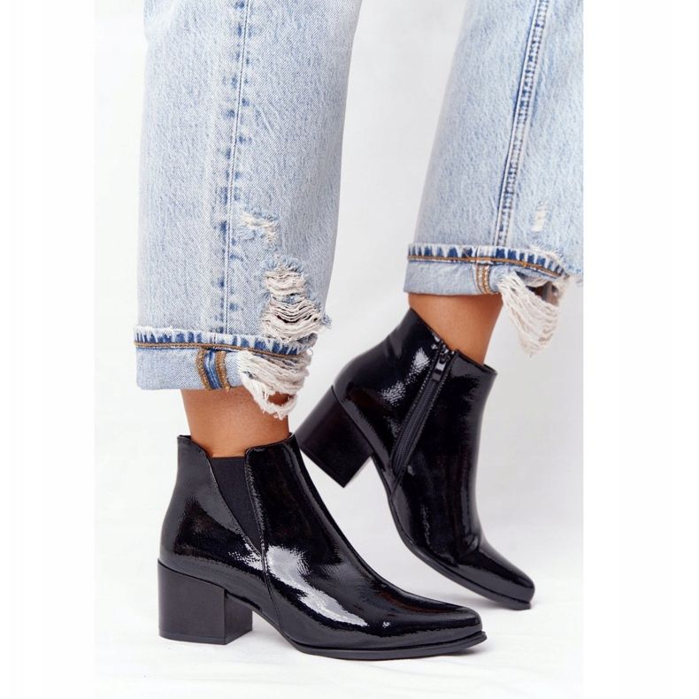 Lakatut saappaat korkokenkällä Sergio Leone BT153 musta 2