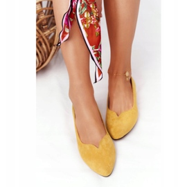 Keltaiset Loaferit kultaisilla korkoilla Vinceza 21-10601 keltainen 1