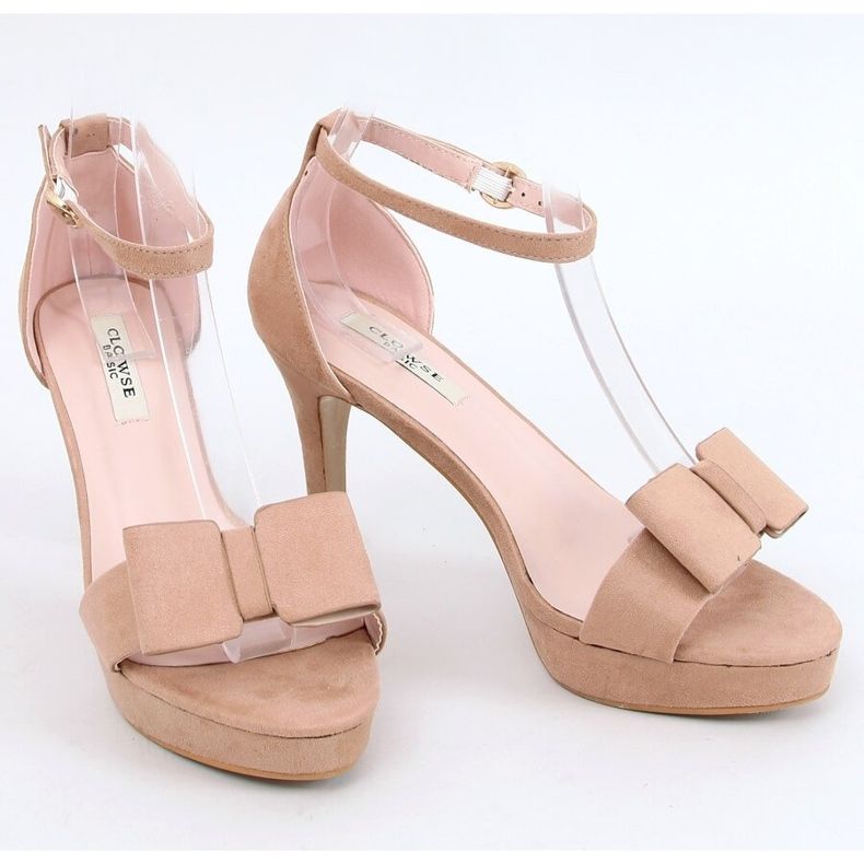 Sandaalit beigellä 9R32 -alustalla 1