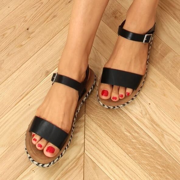 TH005 Mustat espadrilliset sandaalit 1