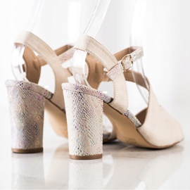 S. BARSKI Sandaalit koristeellisella kantapäällä S.BARSKI beige 1