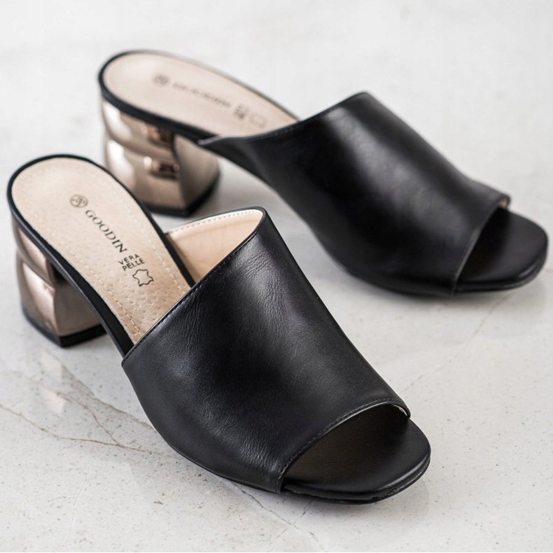 Goodin Tossut koristeellisella kantapäällä musta 1