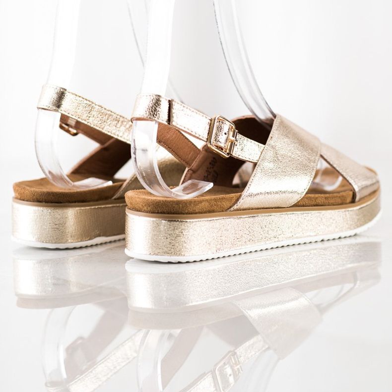 Goodin Kultaiset sandaalit alustalla kultainen 1