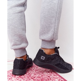 NEWS Naisten urheilukengät Comfort Foam Black Long Distance musta 2