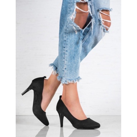 J. Star Mukavat pumput musta 2