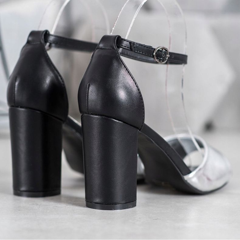 Small Swan Klassiset sandaalit baarissa musta harmaa 1