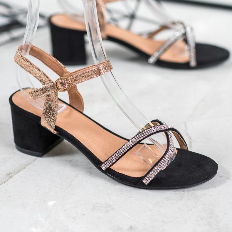 Small Swan Sandaalit baarissa, jossa on kuutiometriä musta keltainen 1