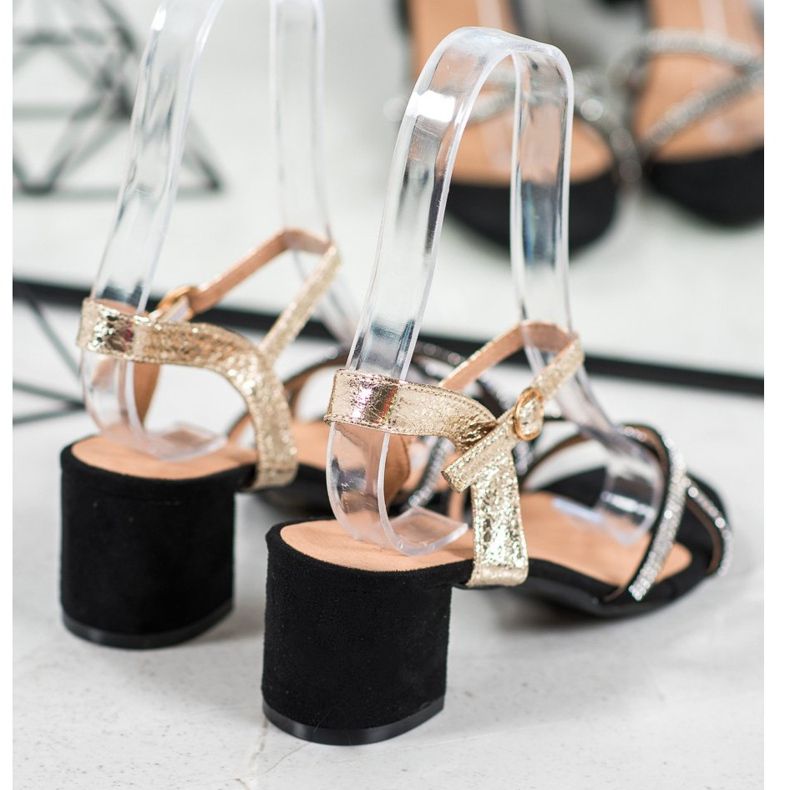 Small Swan Sandaalit baarissa, jossa on kuutiometriä musta keltainen 1